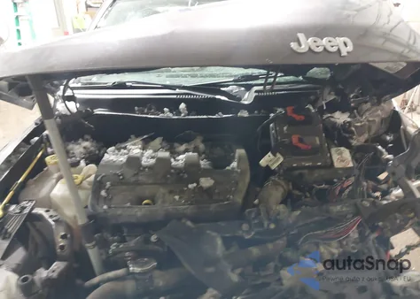 2016 Jeep Compass Sport из США, поврежденный, VIN 1C4NJCBB0GD732571